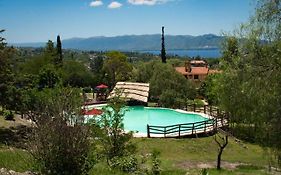 Capilla Del Lago